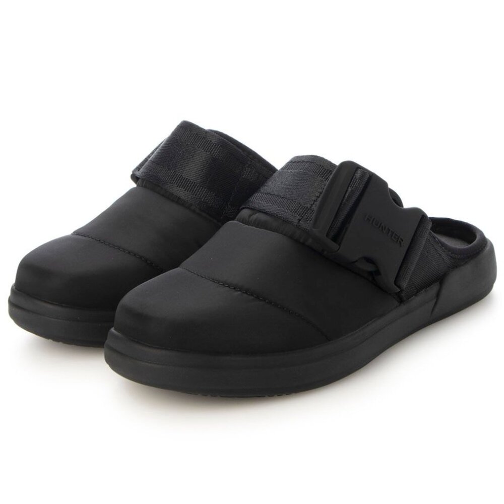 new HUNTER Cast Buckle Mule Slippers 3T2